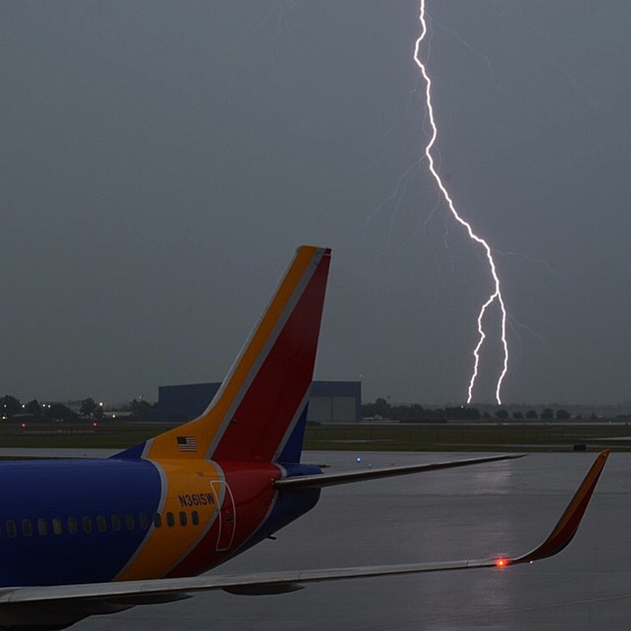 You only get 1 point if your plane is delayed for bad weather.
Photo via adamtlewis