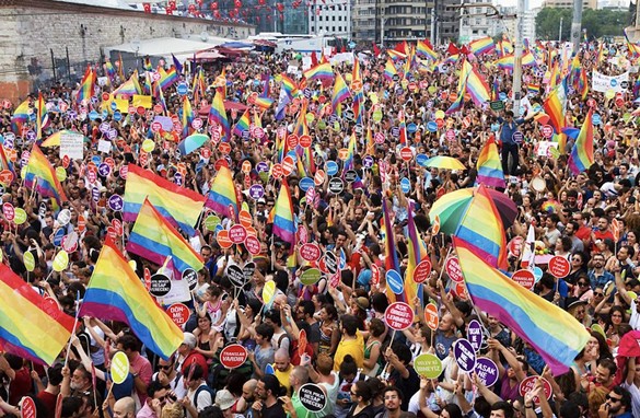 Pulse Remembrance 5 years later 
    June 12 from 2:00 p.m. to 3:00 p.m. 117 N Woodland Blvd. 
    Attendees will gather at Abbey Bar in DeLand downtown at 2:00 p.m. and from there march to New York and Woodland. Feel free to bring your Pride flags and signs. 
    
    Photo via DeLand/Facebook