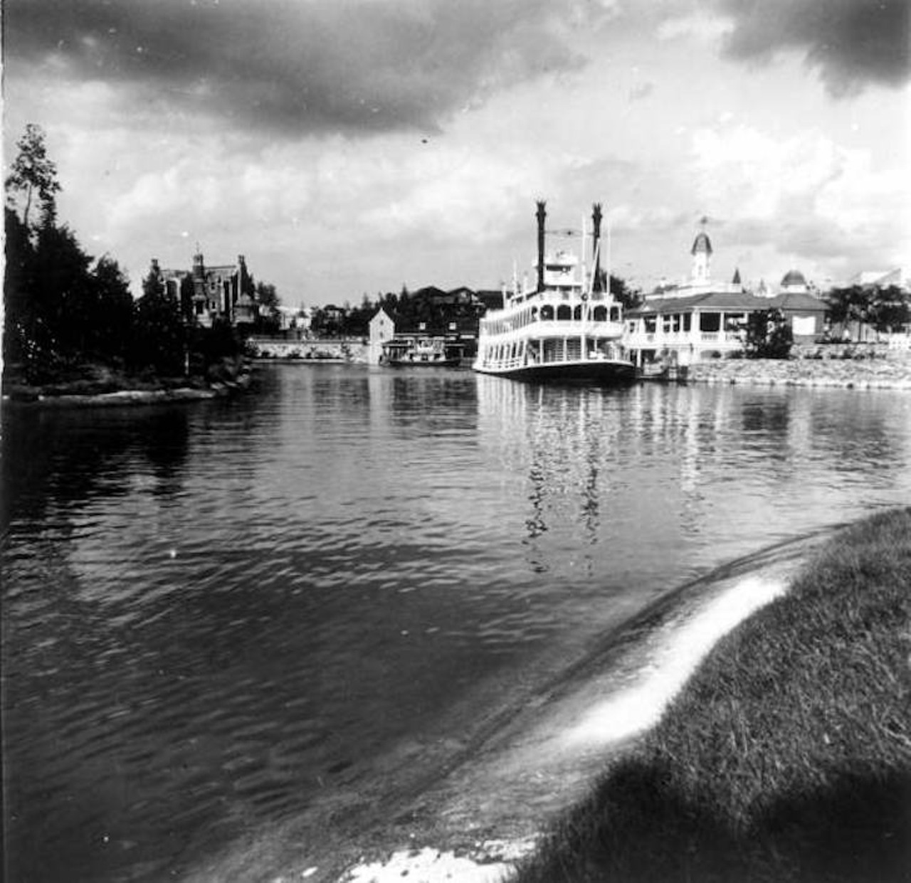 Steamboat at Disney World (1971).