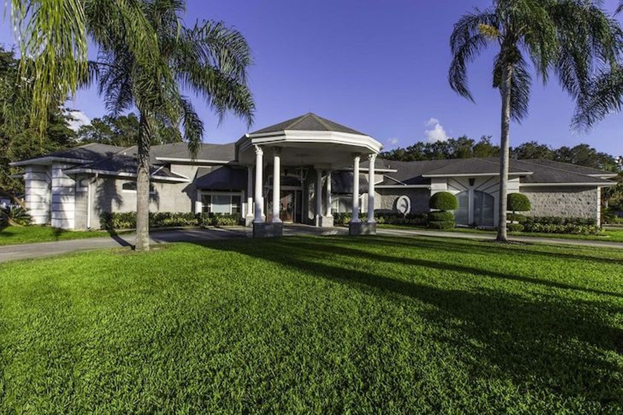 This elegant Orlando horse ranch is for sale just minutes from downtown