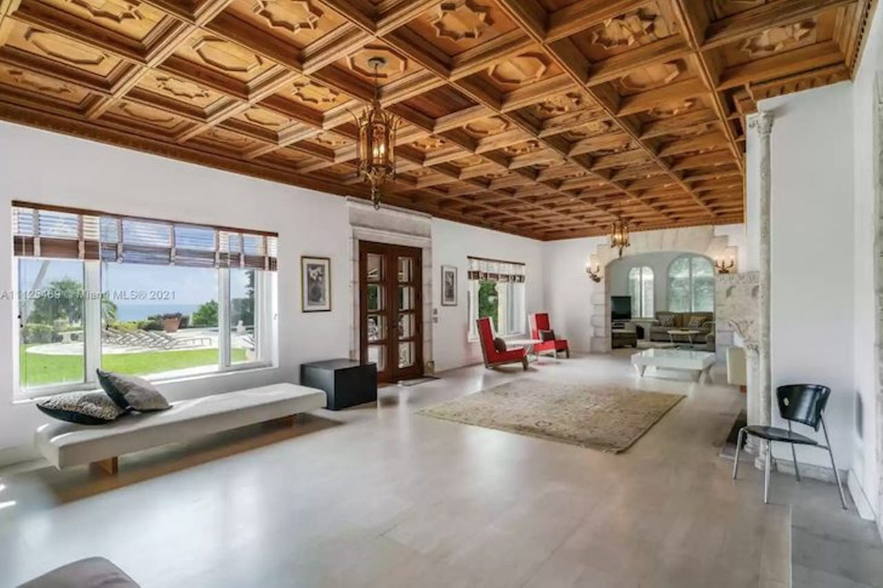 This Florida mansion was once owned by Madonna, now it's being sold by a dog