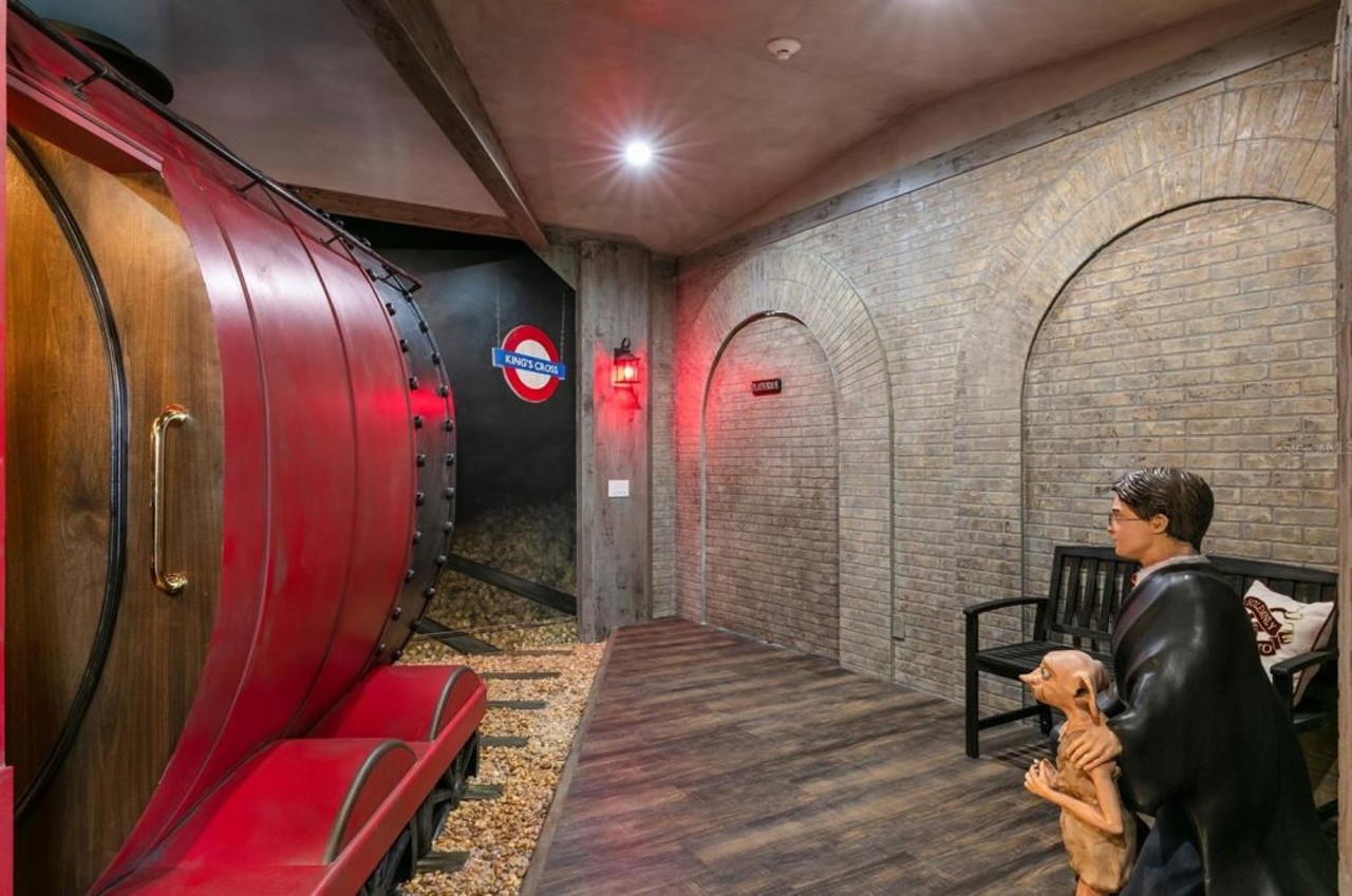 This Orlando home, on the market for $5.6 million, features a hidden passage to Harry Potter's famous Platform 9 3/4