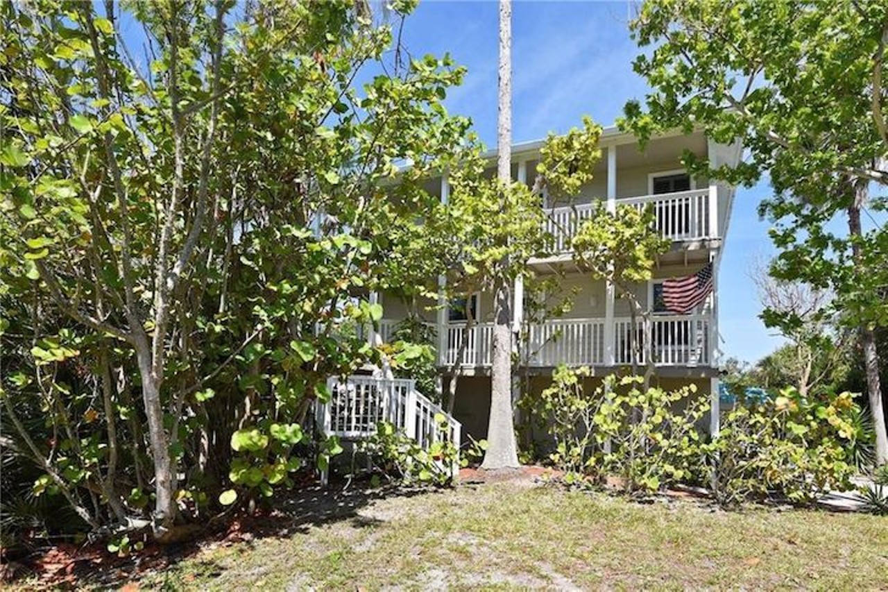 This private New Smyrna Beach retreat just hit the market