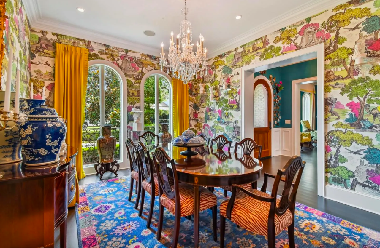 This vibrant Winter Park home, once featured by Orlando Museum of Art, is now on the market