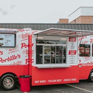 Portillo's Beef Bus rolls into downtown Orlando to sling Chicago-style hot dogs and more through Jan. 30