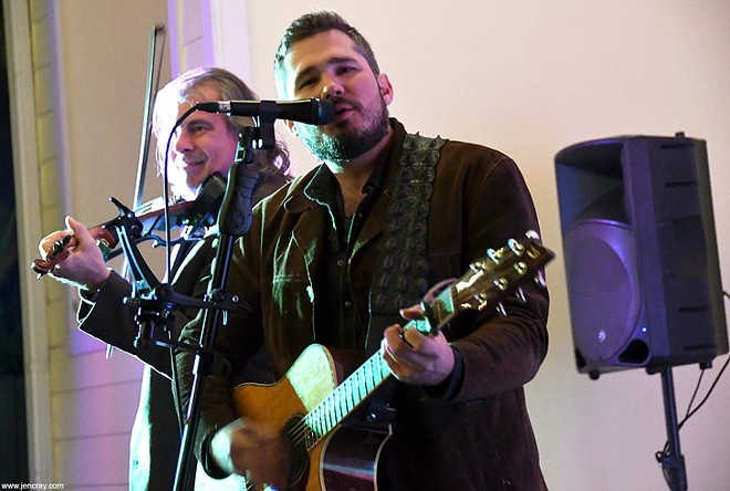 Sean Holcomb and John Zerrip at the Veranda Live - JEN CRAY