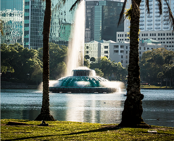 A man successfully swam all the way to the Lake Eola fountain but was forced out by authorities