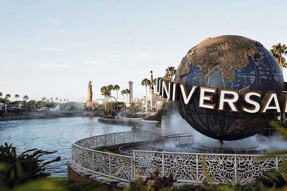 Universal Orlando announces free parking for everyone after 6 p.m.
