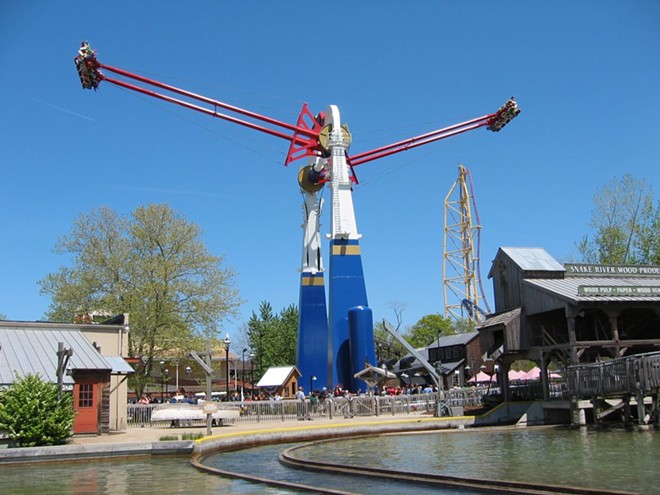 A Screamin' Swing at Cedar Point in Ohio - Image via S&S Worldwide - Sansei