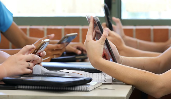 Orange County School Board approves new policy to completely ban cell phone use in schools
