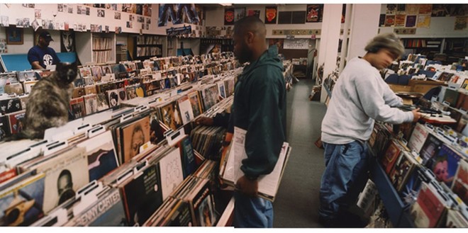 Album cover: "Endtroducing ... DJ Shadow" - Photo by Brian Cross