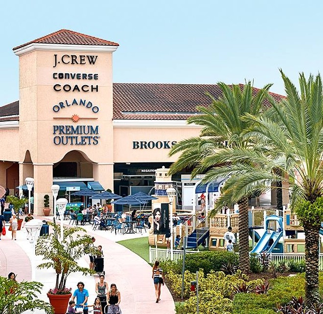 Orlando Premium Outlets extended hours, employees complained, and now the old hours are back