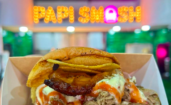 Papi’s Smash Burger, from creator of Livin Comida Loca, is now open in downtown Orlando