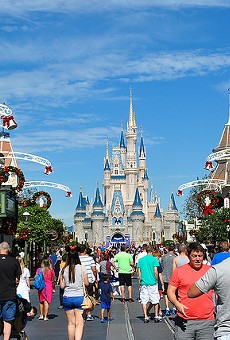 Here's how many calories you can burn walking around Orlando theme parks