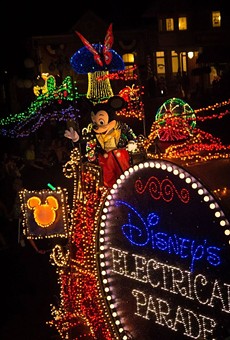 Magic Kingdom says goodbye to the Main Street Electrical Parade