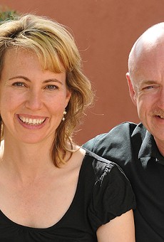 Former congresswoman Gabby Giffords and husband Mark Kelly to speak at Rollins this week
