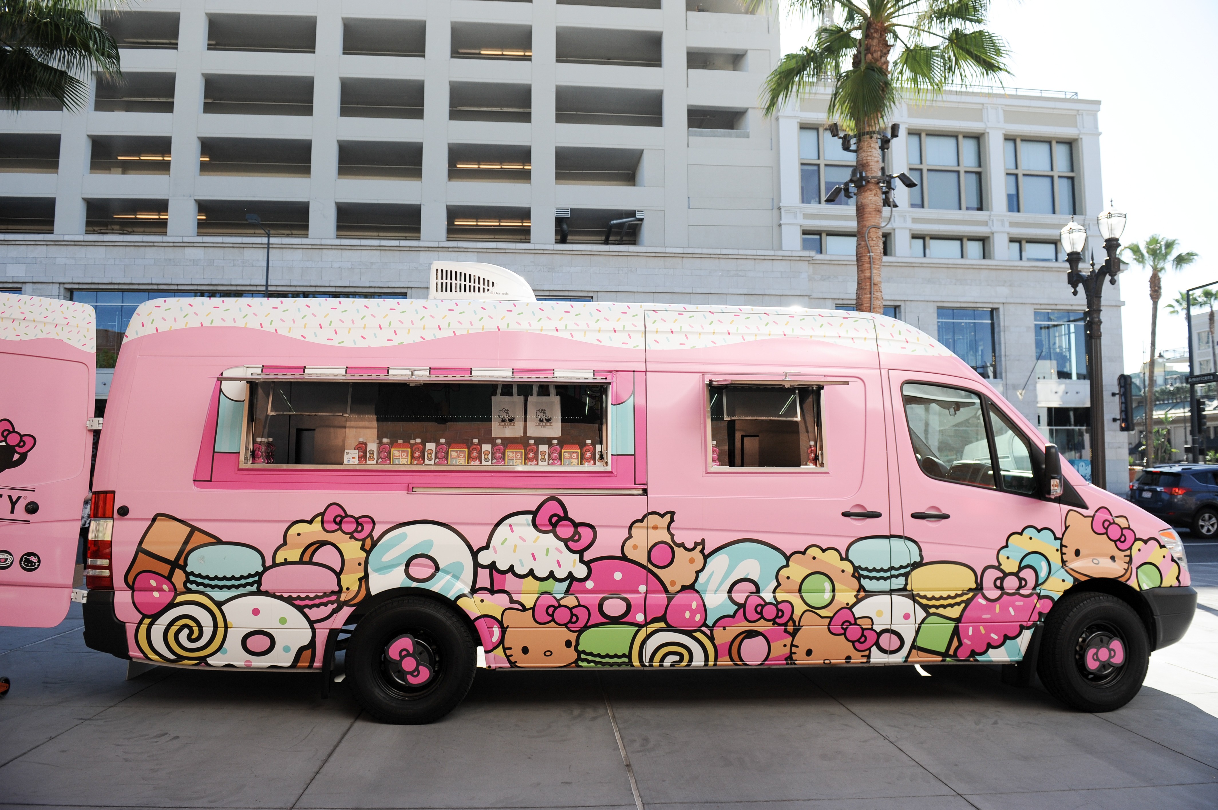 Hello Kitty café truck, merch coming to Grand Rapids this weekend 