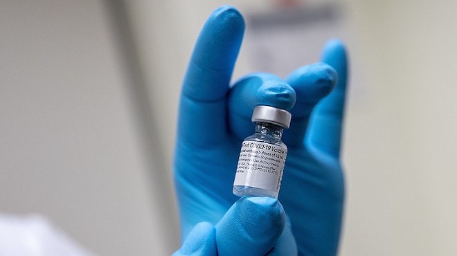 Florida lowered COVID-19 vaccine eligibility age. Here's where to get the shot in Central Florida.