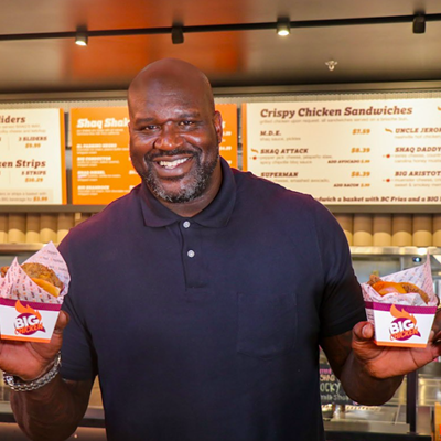 Shaq returns to Orlando! Well, his restaurant at least …
