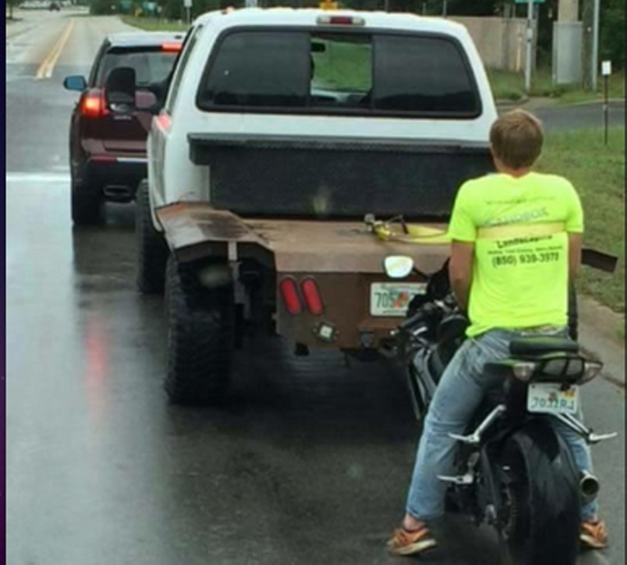 You could choose to have your motorcycle towed with a chain.
Photo via Imgur