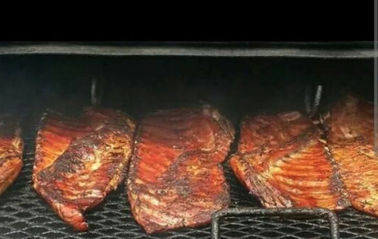 Try this: There&#146;s something satisfying about seeing the ribs being cooked while you wait.
Photo via lpwbbq/ Facebook