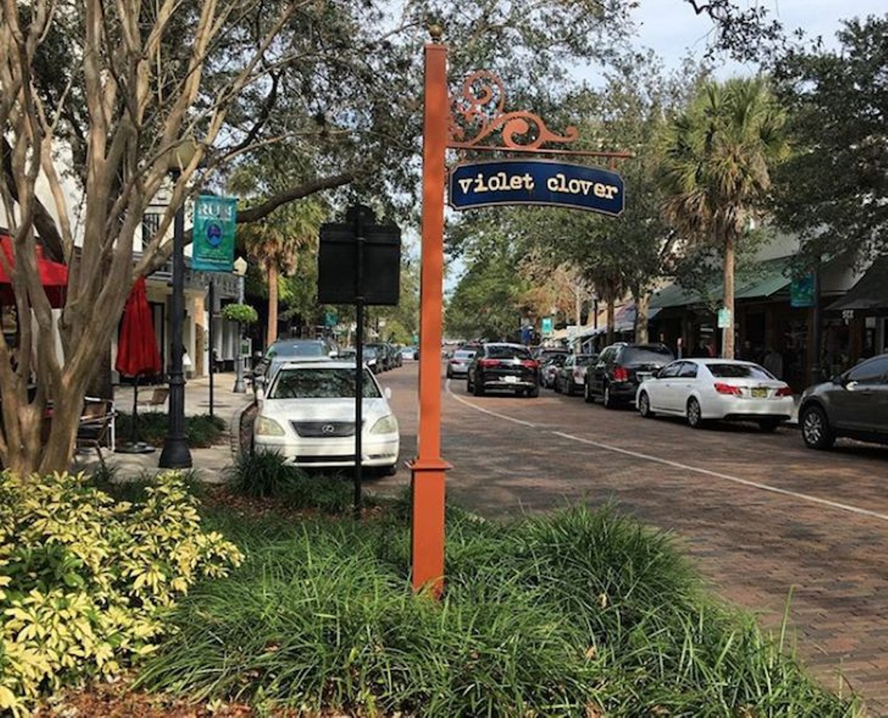 Go explore Park Ave in Winter Park
110 N Park Ave, Winter Park Downtown Winter Park  
Park Ave is loaded up with all kinds of shops and restaurants. If you wanted to check out the majority of the shops you could deffinitly make a day out of it. They also have awesome restaurants and killer wine rooms running the whole stretch.  
Photo via techietravler86 / Instagram